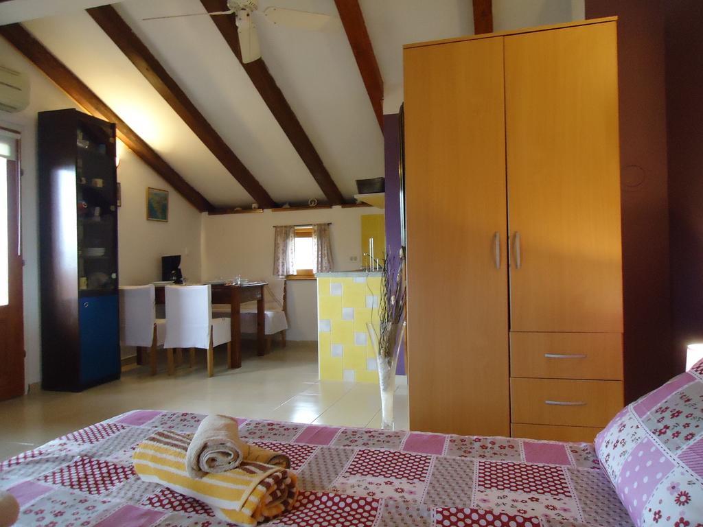 Studio Apartment Nera Rovinj Pokoj fotografie